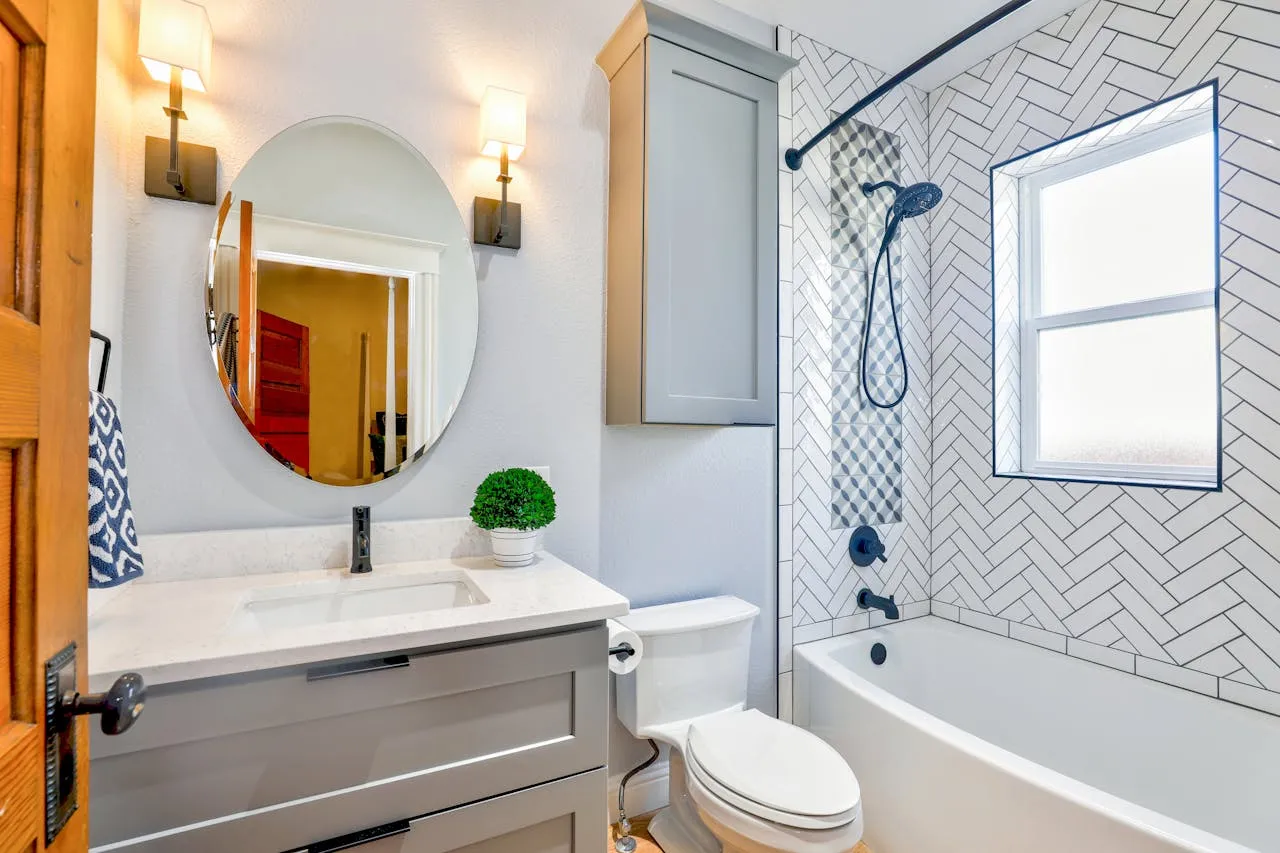 Rénovation complète d'une salle de bain réalisée par un plombier à Nantes